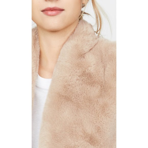 Velvet by Graham & Spencer Chelle Faux Fur Vest - Picture 4 of 9